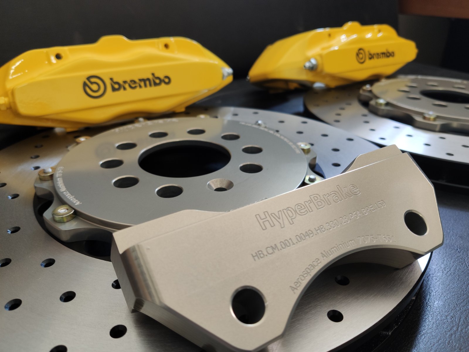 HyperBrake Motorsport Front 4pot Big Brake Kit without calipers for Audi TT QUATTRO MK1 (8N) for Brembo calipers from Alfa Romeo 159 TBi/Renault Megane RS and 2-Piece Full Floating Brake Rotors 330x28mm - Image 11